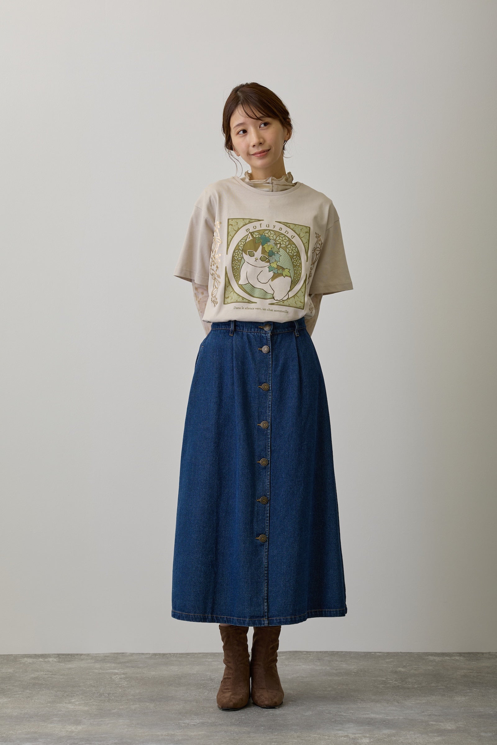 mofusand   Tシャツ アールヌーヴォー風 アイビー ナチュラル