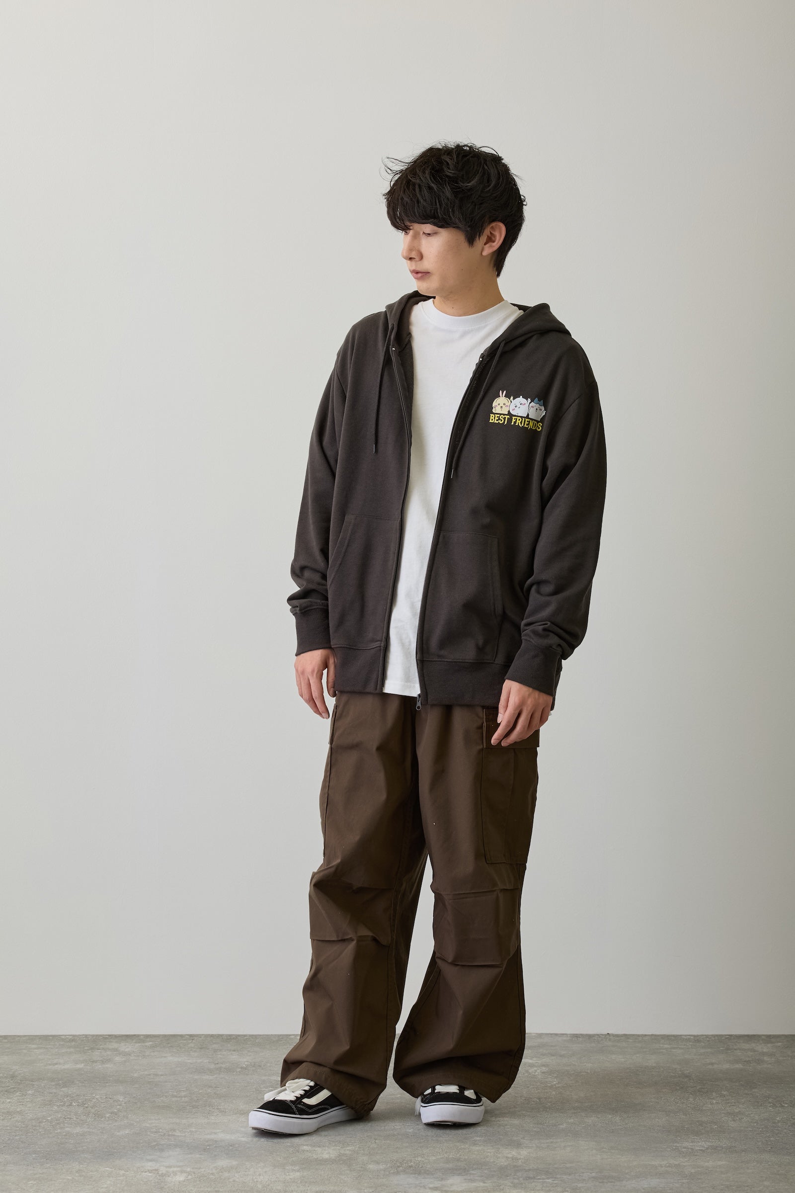 ちいかわ ZIPパーカー 仲良しトリオ スミ