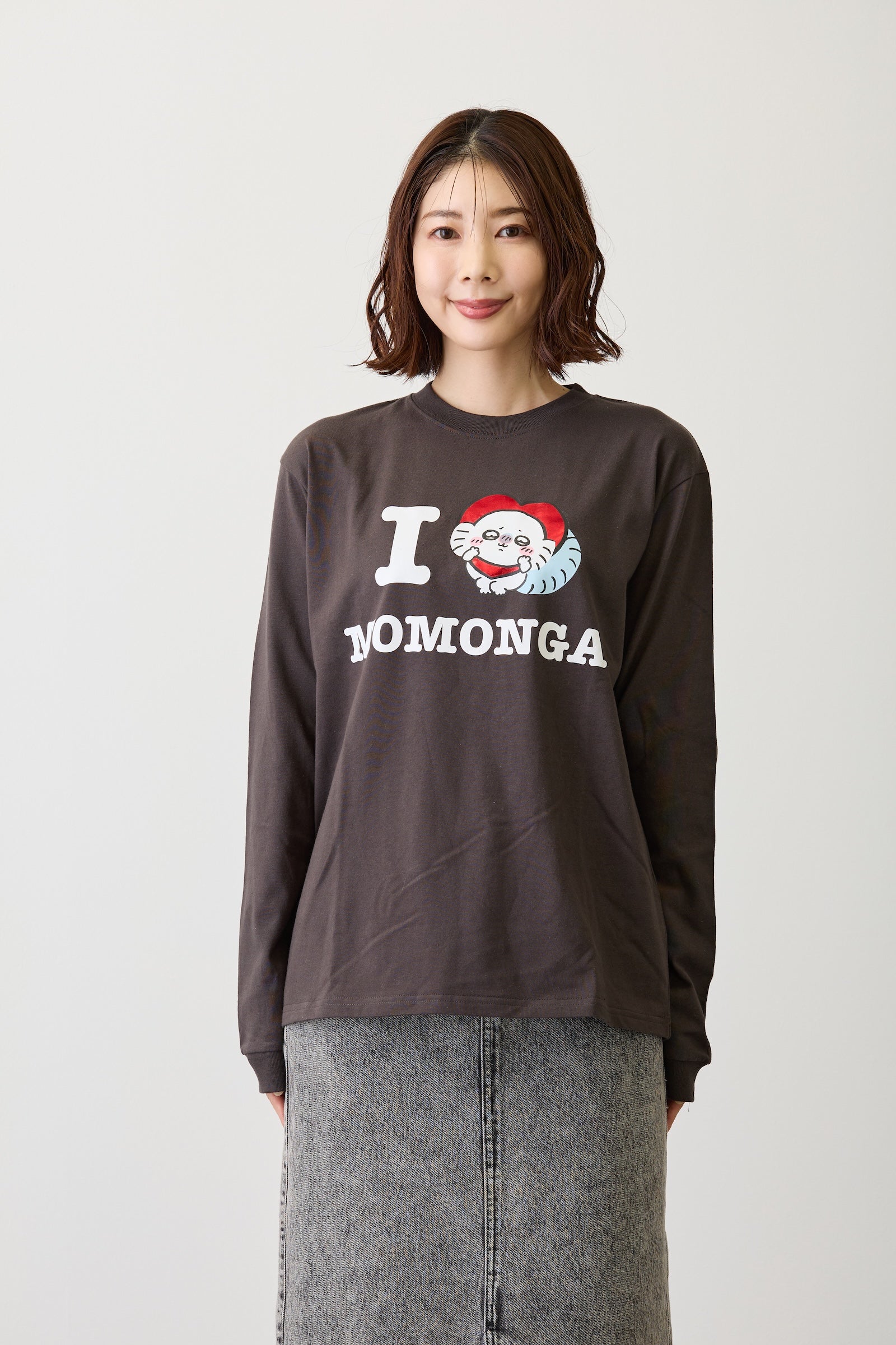 ちいとも様 ちいかわ 長袖Tシャツ I LOVE MOMONGA スミ