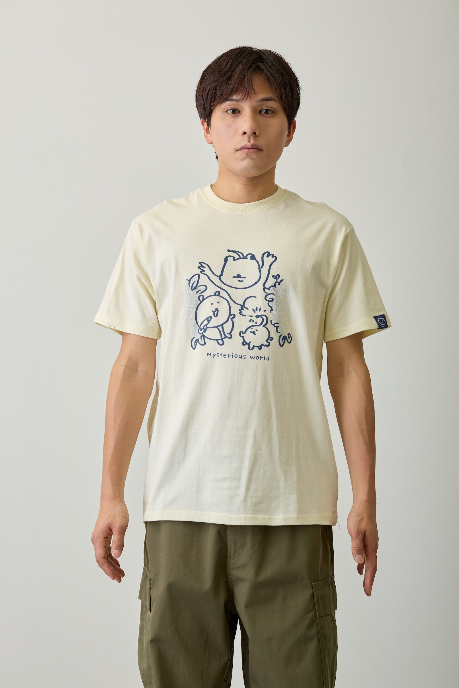 ナガノキャラクターズ Tシャツ 不思議な世界 クリーム