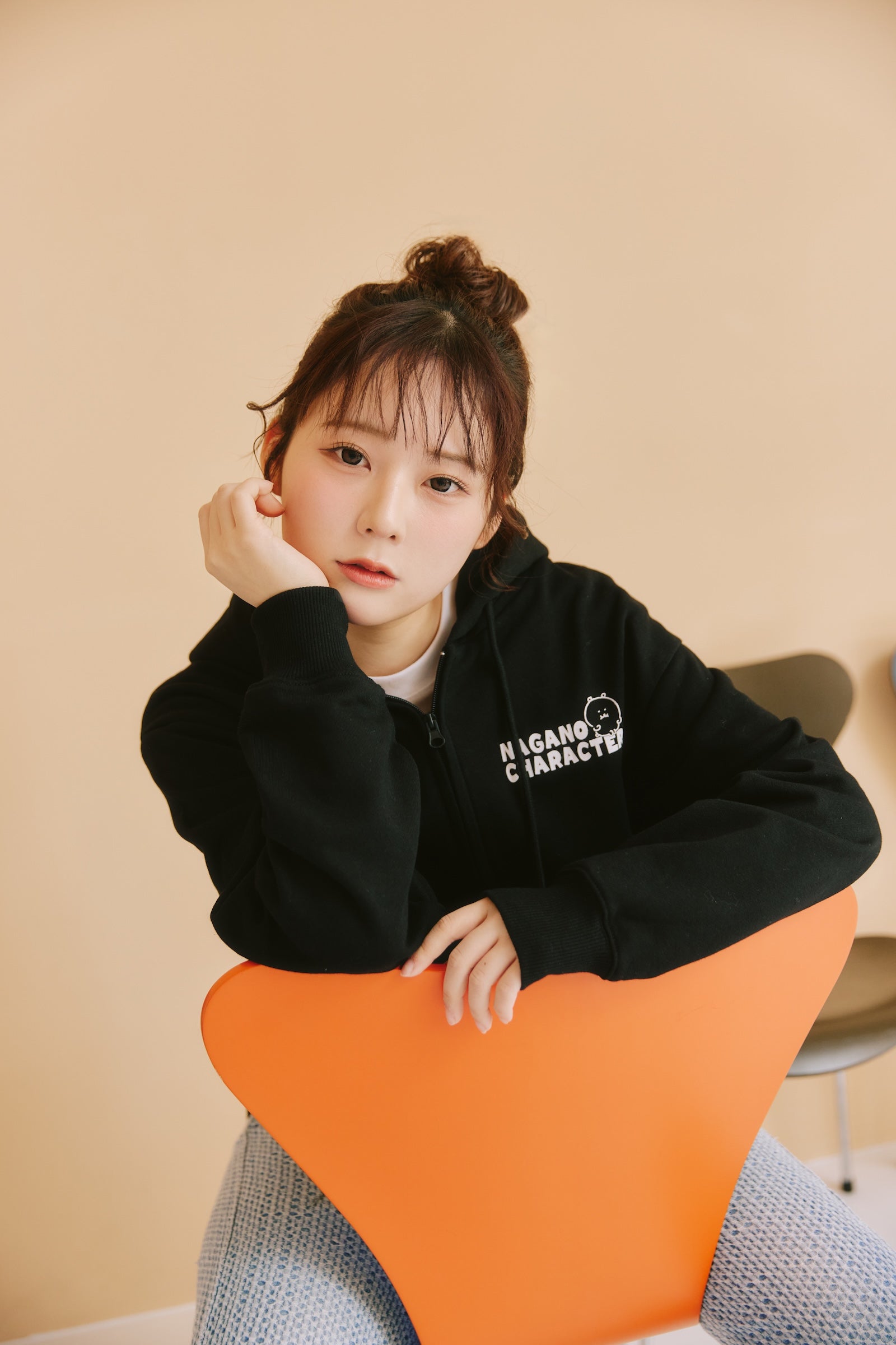 ナガノキャラクターズ ZIPパーカー 集合 ブラック