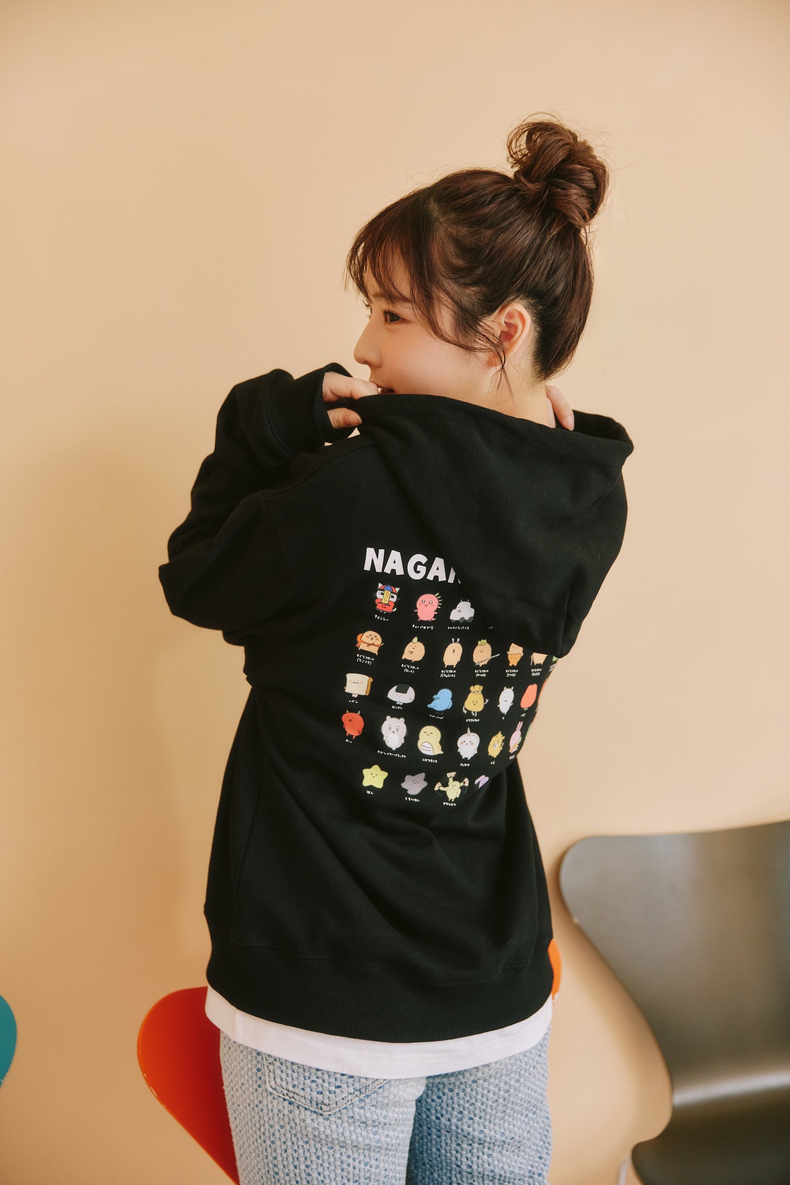 ナガノキャラクターズ　ZIPパーカー　集合　ブラック