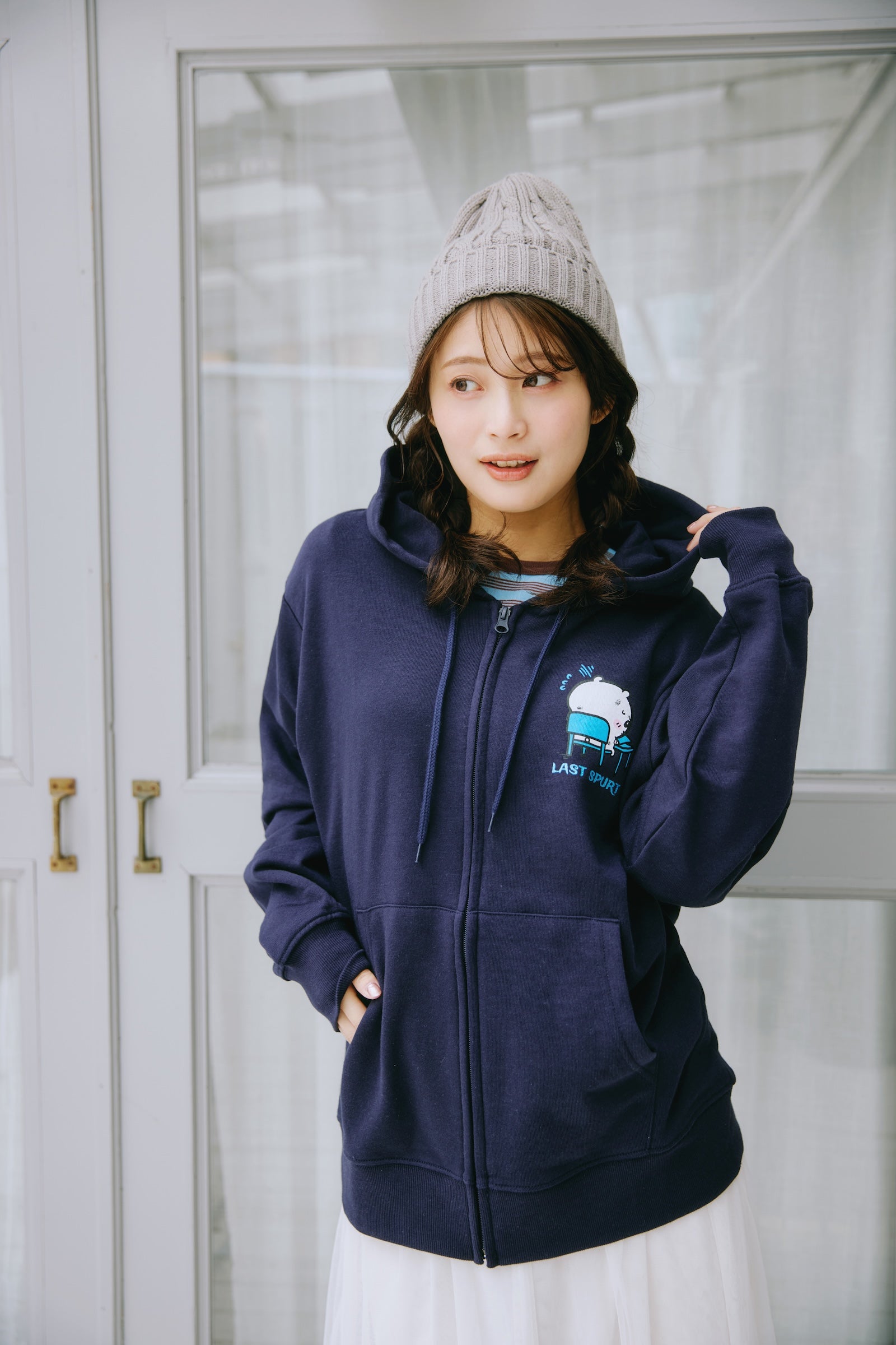 ちいかわ ZIPパーカー 試験だ ネイビー