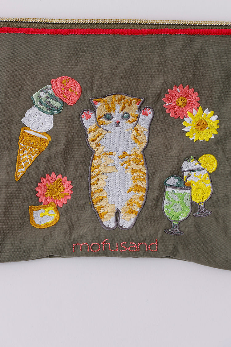 mofusand 刺繍ポーチ スイーツ ライトベージュ