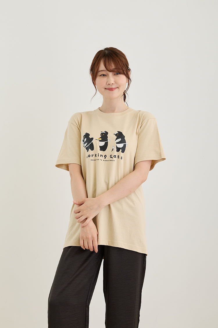 mofusand Tシャツ working cats サンドベージュ