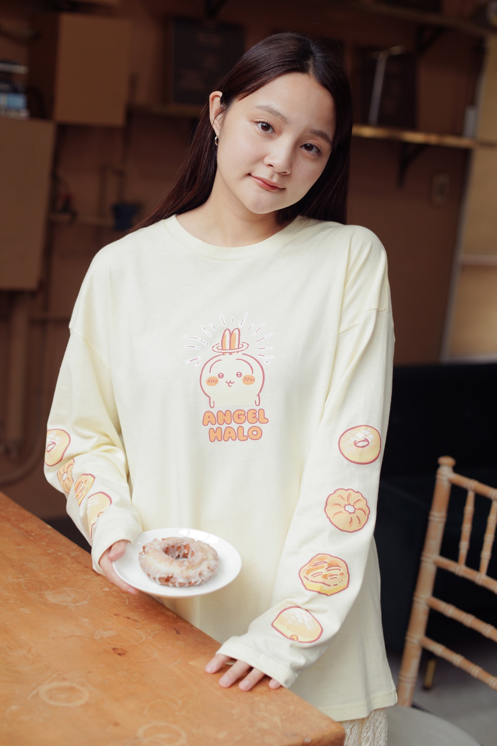 ちいかわ 長袖Ｔシャツ ドーナッツ イエローベージュ