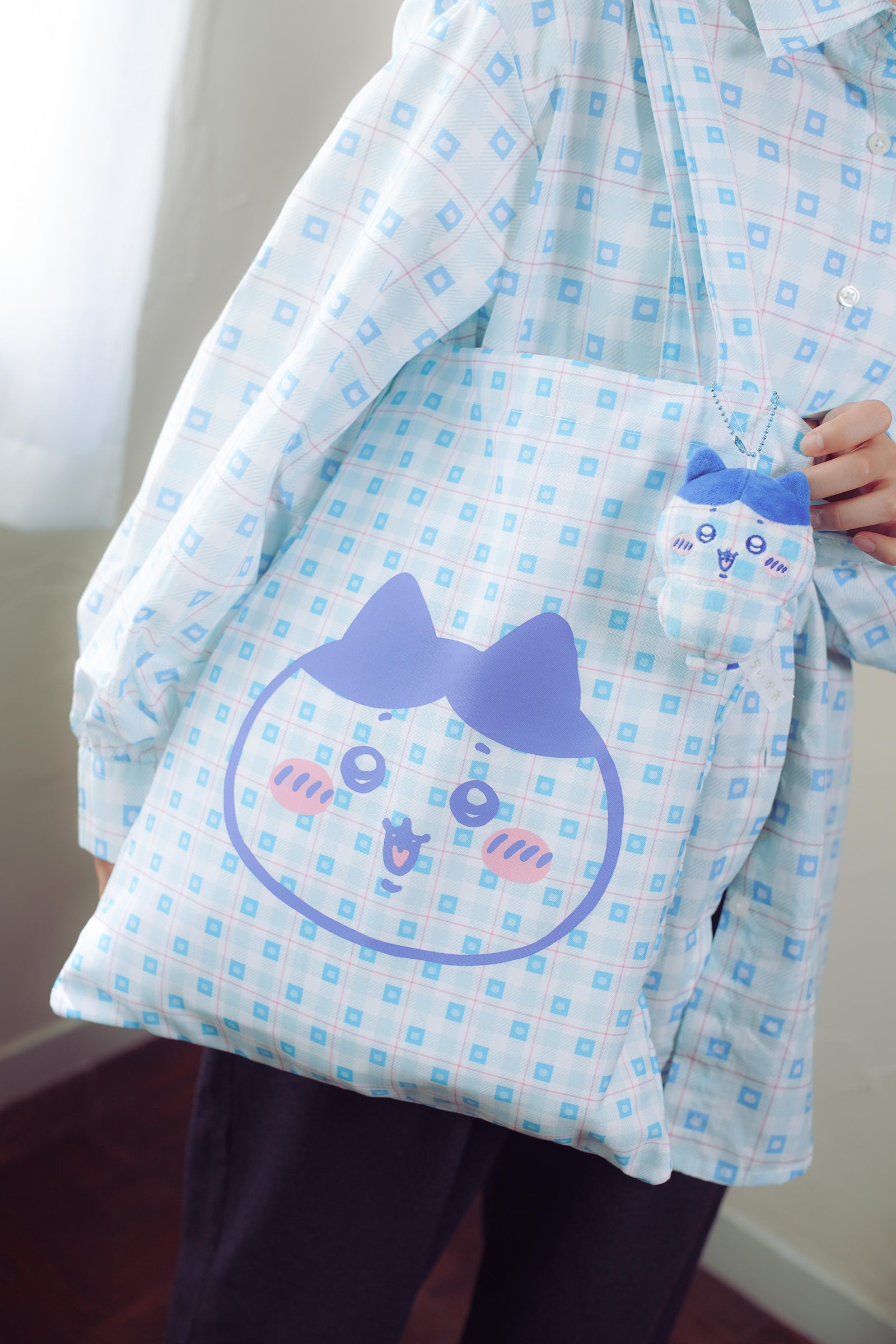 ちいかわ チェックシリーズ トートバッグ（チャーム付き）& ポーチ　6点セット ちいかわ チェックシリーズ トートバッグ（チャーム付き