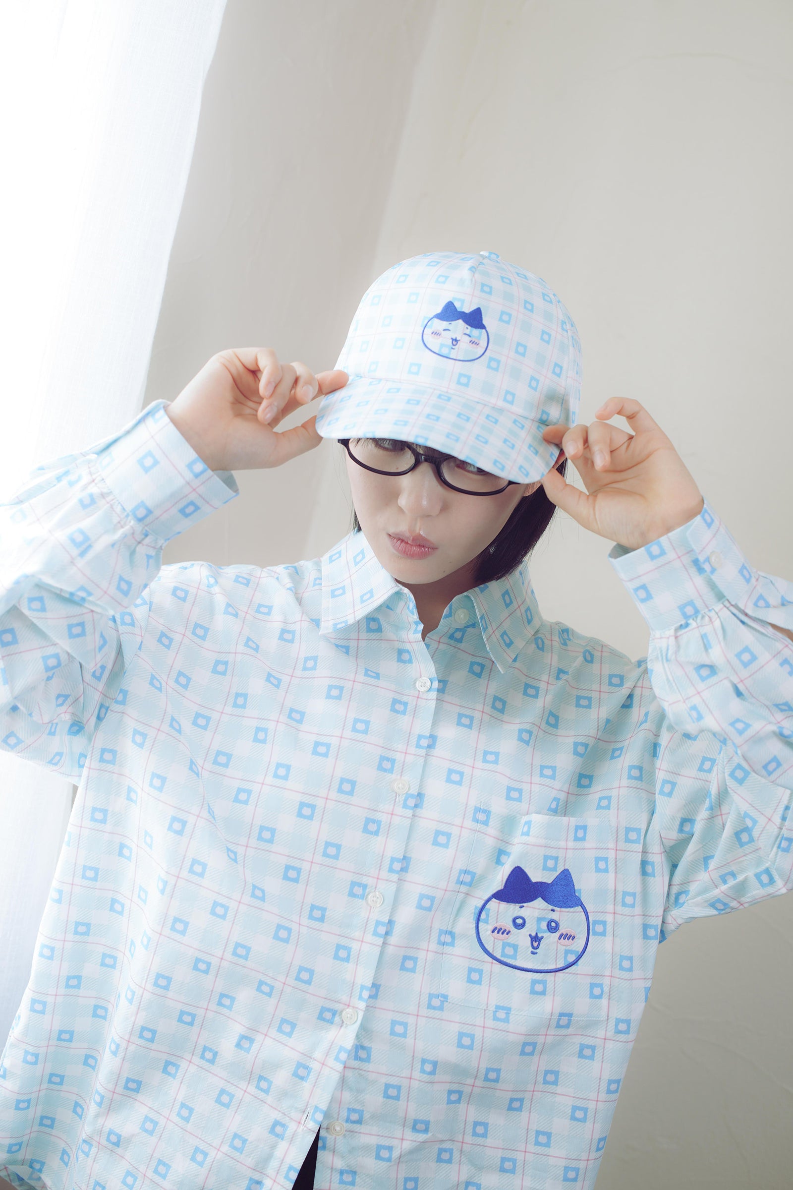 ちいかわ チェックシリーズ CAP ハチワレ ブルー